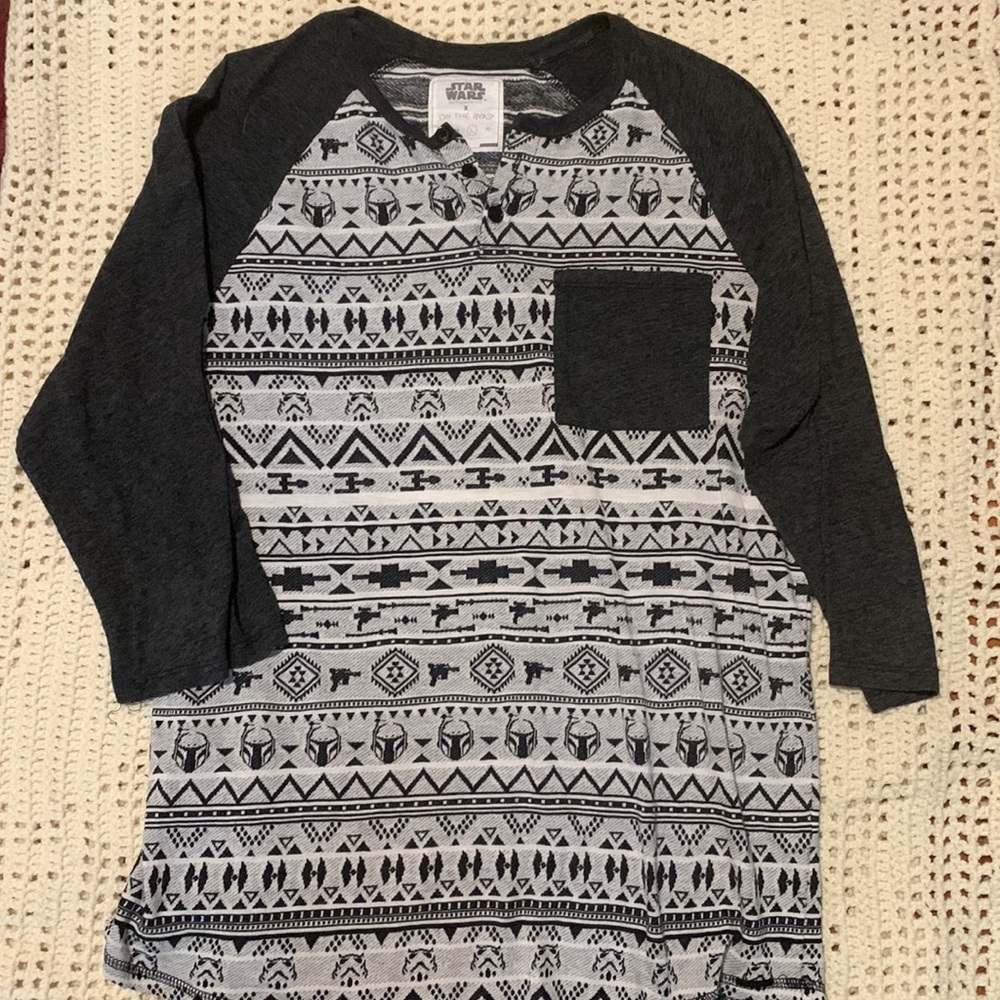 Star Wars long, patterned, three-quarter length sleeve T